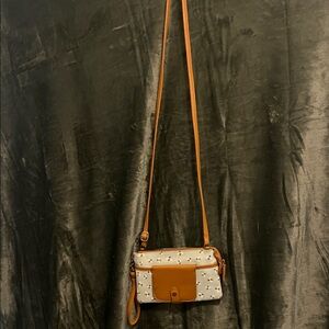Elegant Tan and White Crossbody Bag